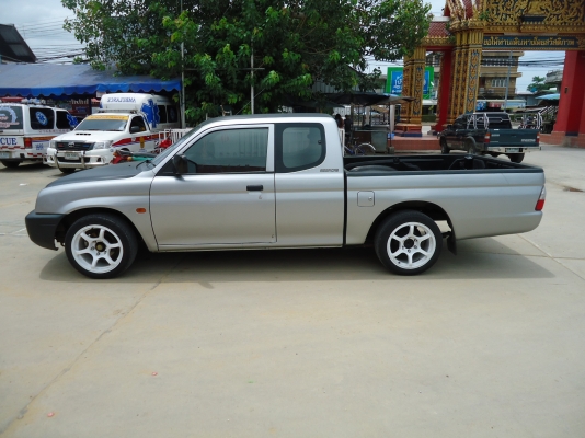 ขานรถ สตาด้า