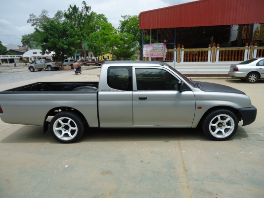 ขานรถ สตาด้า