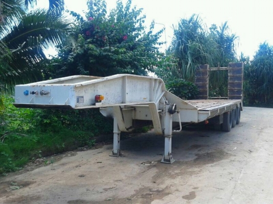 รถมิตซู 10 หัวลาก 380 แรงม้า. ปี 53.  /  หาง ซิมิดั้ม  / หาโรเบส.  ( ขาย 3 รายการ. )   สนใจติดต่อ  081 - 6079515