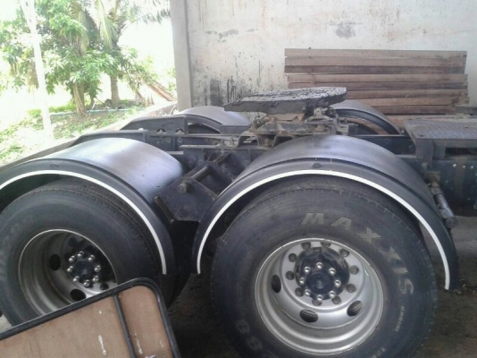 รถมิตซู 10 หัวลาก 380 แรงม้า. ปี 53.  /  หาง ซิมิดั้ม  / หาโรเบส.  ( ขาย 3 รายการ. )   สนใจติดต่อ  081 - 6079515