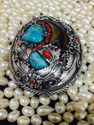 ขออนุญาตขายหัวเข็มขัดเล็บหมี โทร 0830682072