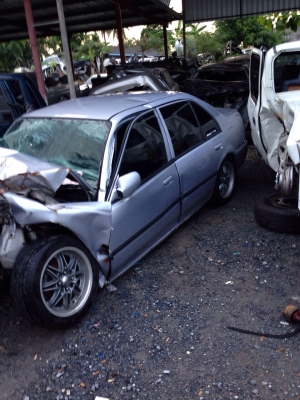 ซากซิดตี้เครื่อง1500 เกียรออโต้ สีเทาโอนลอย ปี2000 ซากซิดตี้เครื่อง1500 เกียรออโต้ สีเทาโอนลอย ปี2000