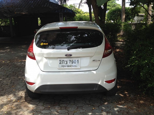 ขายด่วน 35,000 Ford Fiesta 5 ประตู 1.4L Style AT ปี 2011 ขายด่วน 35,000 Ford Fiesta 5 ประตู 1.4L Style AT ปี 2011