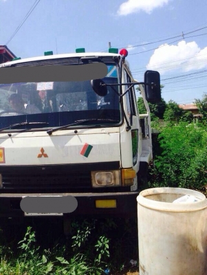 ขายสิบล้อหัวลากพร้อมหาง MITSUBISHI เครื่อง 6D16 turbo 220 แรง หาง 2 เพลา 12 เมตร ขายสิบล้อหัวลากพร้อมหาง MITSUBISHI เครื่อง 6D16 turbo 220 แรง หาง 2 เพลา 12 เมตร