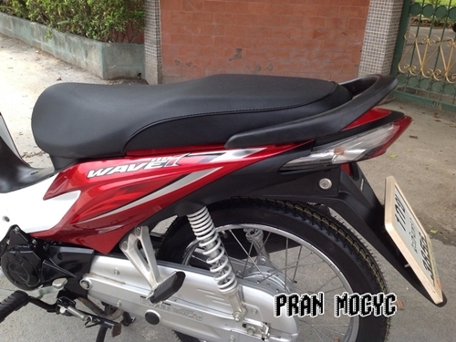 ขายhonda wave 110i สตาร์ทมือสีเเดงขาว ปี2556 ขายhonda wave 110i สตาร์ทมือสีเเดงขาว ปี2556