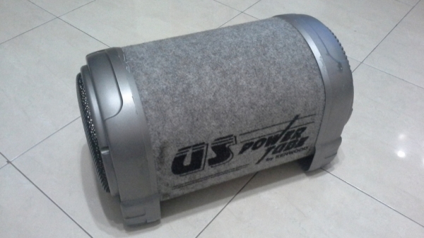 Subwoofer Kemwood แบบตู้หลอด ดอกซับ 8" มีแอมป์ในตัว