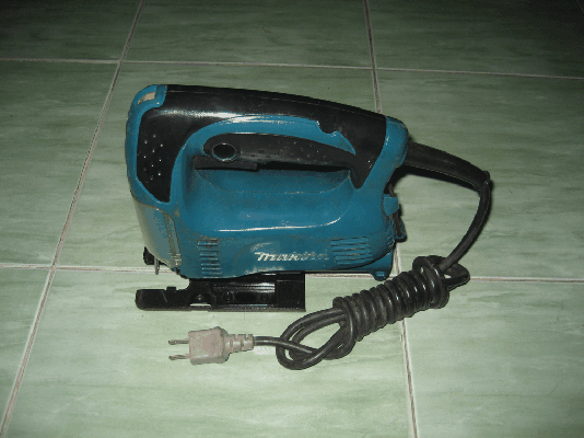 ขายเลื่อย JIG SAW Makita 4327 450W. 6 SPEED.