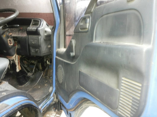 ขาย NPR 130 แรง ยาว 5 เมตร  ขายตัดตามสภาพ