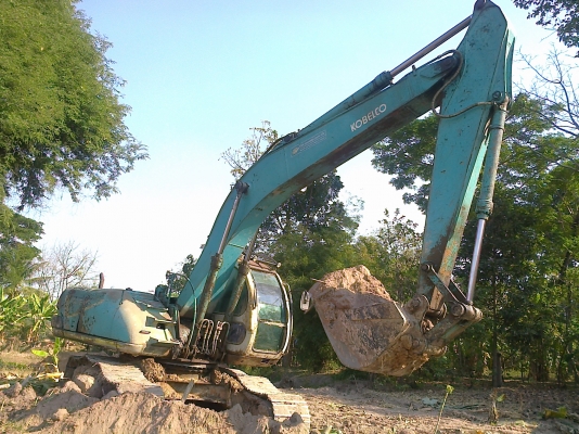 KOBELCO MARK V SK-200 Serial 18800 ไฟฟ้าเต็มครบพร้อม เอกสารเล่มทะบียนขาด 1 ปีพร้อมจัดไฟแนนซ์ได้เลยครับ เครื่องเดิมปั๊มเดิมๆทำงานไม่มีโหลด ภายในห้องเก๋งสะอาด แอร์เย็น บูมอาร์มสวยไม่มีที่ปะ เอวแน่น ช่วงล่างโซ่บูทใบแทรกหนาประมาณ 70\% พร้อมทำงานได้เลยครั KOBELCO MARK V SK-200 Serial 18800 ไฟฟ้าเต็มครบพร้อม เอกสารเล่มทะบียนขาด 1 ปีพร้อมจัดไฟแนนซ์ได้เลยครับ เครื่องเดิมปั๊มเดิมๆทำงานไม่มีโหลด ภายในห้องเก๋งสะอาด แอร์เย็น บูมอาร์มสวยไม่มีที่ปะ เอวแน่น ช่วงล่างโซ่บูทใบแทรกหนาประมาณ 70\% พร้อมทำงานได้เลยครั