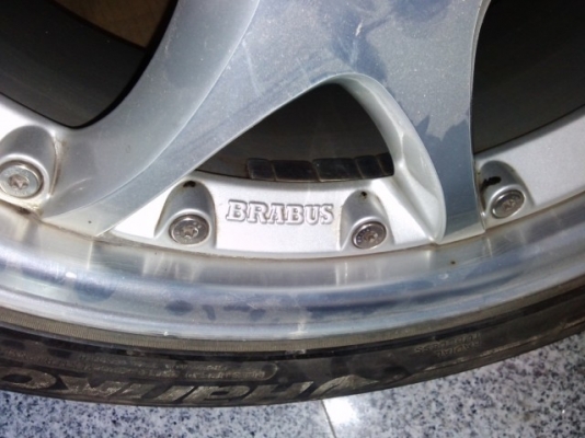 ขายครับขาย Brabus block 5 ขอบ 19 ของแท้   กว้าง  8 ครึ่ง  หลัง 9 ครึ่้ง