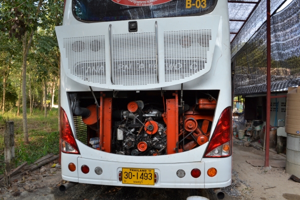 ขายรถบัสถุงลมเขาควาย 8DC9