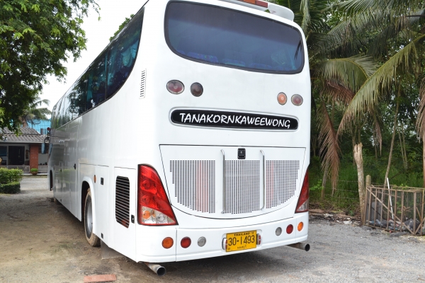 ขายรถบัสถุงลมเขาควาย 8DC9