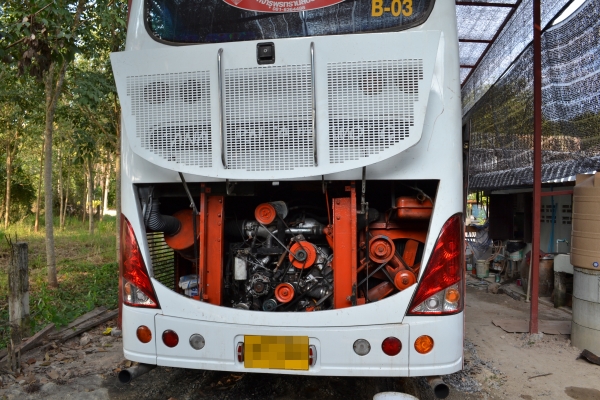 ขายรถบัสถุงลมเขาควาย 8DC9