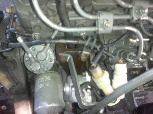 ขายเครื่องรถไถ 3 สูบเก่าญี่ปุ่นยี่ห้อ shibaura รุ่น S753 ขนาด 20แรงม้าสภาพสวย