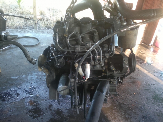 ขายเครื่องรถไถ 3 สูบเก่าญี่ปุ่นยี่ห้อ shibaura รุ่น S753 ขนาด 20แรงม้าสภาพสวย