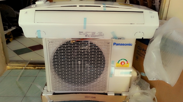 ขายเครื่องปรับอากาศของใหม่แกะกล่องขนาด9000บีทียูครบชุดราคาถูกคับ ขายเครื่องปรับอากาศของใหม่แกะกล่องขนาด9000บีทียูครบชุดราคาถูกคับ