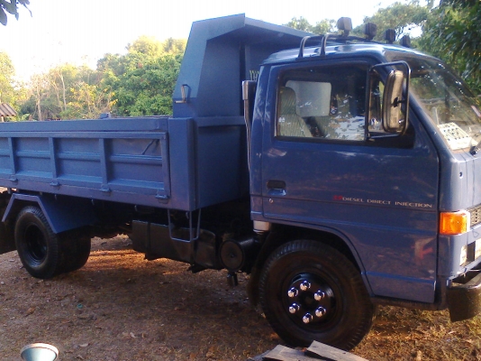 ขาย 6 ล้อดั้ม NPR 59 LU 5 เครื่อง 4BD1 115แรง เกียร์สั้น ห้างแท้ ต่อดั้มปี 48 รถพร้อมใช้จริง เจ้าของขายเอง