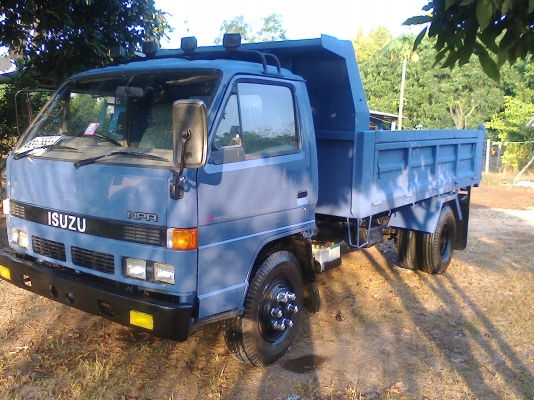 ขาย 6 ล้อดั้ม NPR 59 LU 5 เครื่อง 4BD1 115แรง เกียร์สั้น ห้างแท้ ต่อดั้มปี 48 รถพร้อมใช้จริง เจ้าของขายเอง