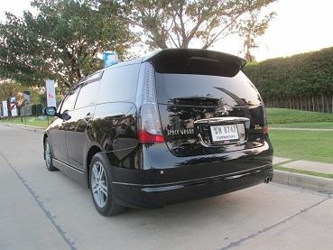 ขาย MITSUBISHI SPACE WAGON 2.4GT 06 ตัว Top สุด ขาย MITSUBISHI SPACE WAGON 2.4GT 06 ตัว Top สุด