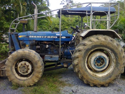 รถไถนาฟอร์ด6610 2เพลาสวยพร้อมใช้ ติดต่อ080-1405528