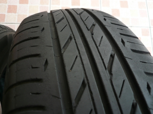 ขายยาง BRIDGESTONE ECOPIA 185-60-15 ปี3410 (1ชุด) ขายยาง BRIDGESTONE ECOPIA 185-60-15 ปี3410 (1ชุด)