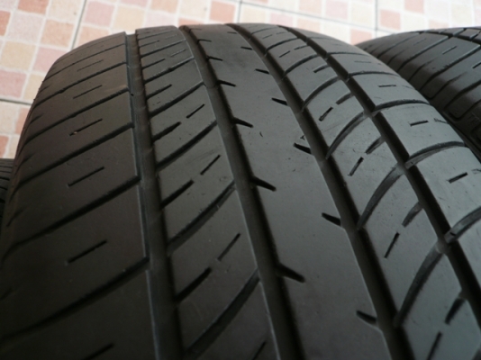 ขายยาง DEESTONE 195-60-15 ปี10 ดอกเพียบๆ (1ชุด) ขายยาง DEESTONE 195-60-15 ปี10 ดอกเพียบๆ (1ชุด)