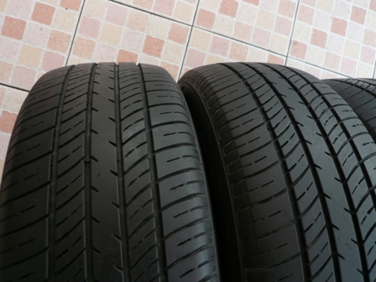 ขายยาง DEESTONE 195-60-15 ปี10 ดอกเพียบๆ (1ชุด) ขายยาง DEESTONE 195-60-15 ปี10 ดอกเพียบๆ (1ชุด)