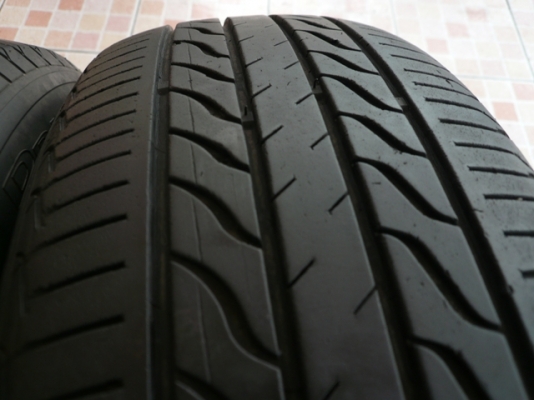 ขายยาง MICHELIN LC 195-65-15 ปี3410 สวยๆ (1ชุด)