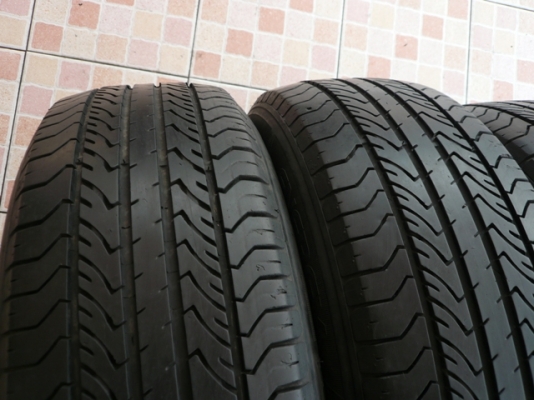 ขายยาง MICHELIN ENERGY 195-65-15 ปี3310 ดอกแน่นๆ (1ชุด)