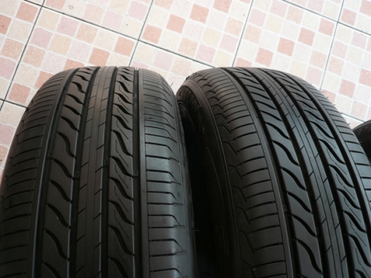 ขายยาง MICHELIN LC 205-60-16 ปี3810 งามๆ (1ชุด)