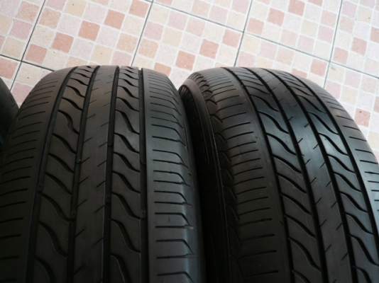 ขายยาง MICHELIN LC 215-60-16 ปี10 (1ชุด)