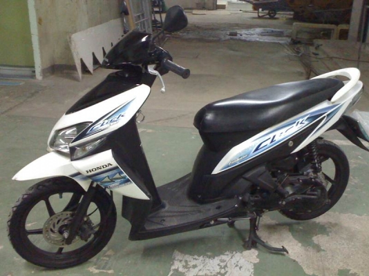 ขาย HONDA CLICK พร้อมล้อแม็กครับ