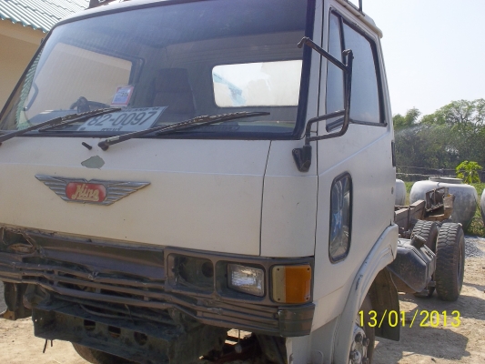 ขาย6ล้อ หัวลากคัชซีHINO  KM777 เครื่่องWO4D  117แรงม้า