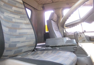 เจ้าของฝากขาย 10 ล้อ 2 เพลาดั้มพ์ Hino FM 3 H ติดแก๊ส รถห้าง โทรเลย  088-4501277