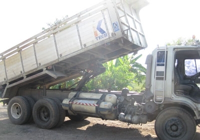 ขายด่วน Mitsu Fuso 190 แรง 10 ล้อ 1 เพลา พื้นเรียบยาว 6.1 เมตร สวยมากรีบจองเลยโทร  088-4501277