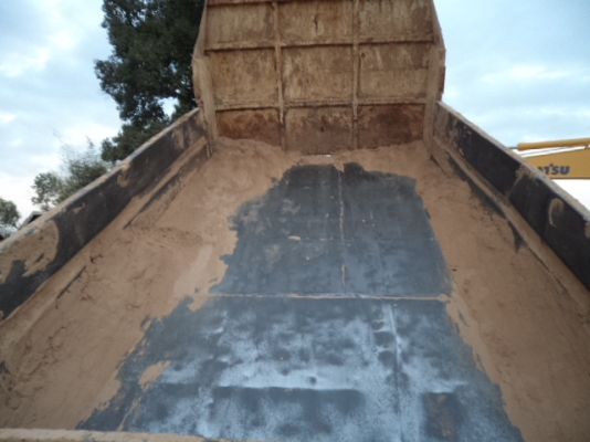 ขายรถฮีโน่FD 6ล้อดั้มเครื่อง195แรงม้า เสี่ยมืด จ.สุรินร์มารับไปแล้วคับ