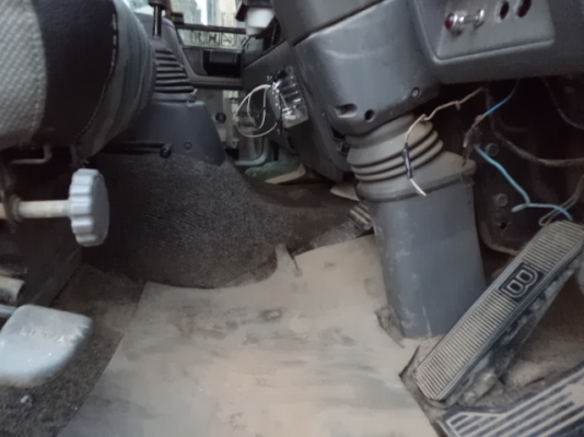 ขายรถฮีโน่FD 6ล้อดั้มเครื่อง195แรงม้า เสี่ยมืด จ.สุรินร์มารับไปแล้วคับ