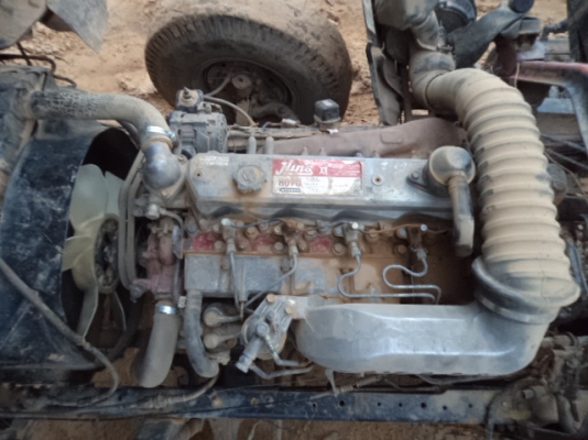 ขายรถฮีโน่FD 6ล้อดั้มเครื่อง195แรงม้า เสี่ยมืด จ.สุรินร์มารับไปแล้วคับ