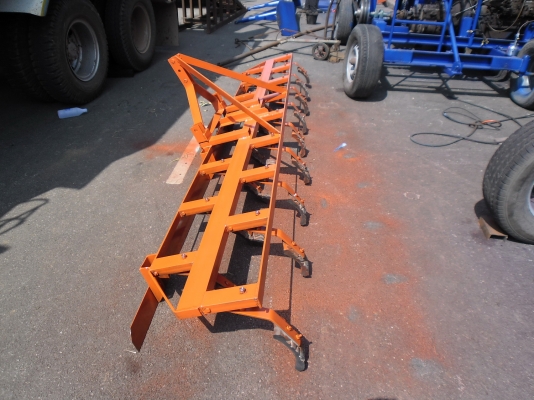 รับเครื่องพลิกมันตามขนาดรถไถทุกรุ่น