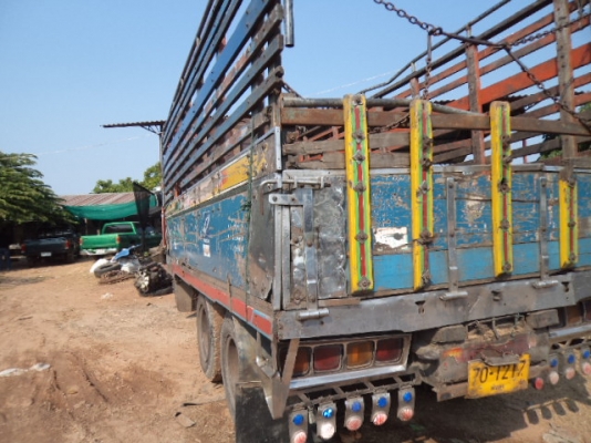 ขายรถอีซูซุร็อก10ล้อ 175แรง เบรกทิฟฟี่ เพาเวอร์ ขายไปสุรินทร์แล้วคับ