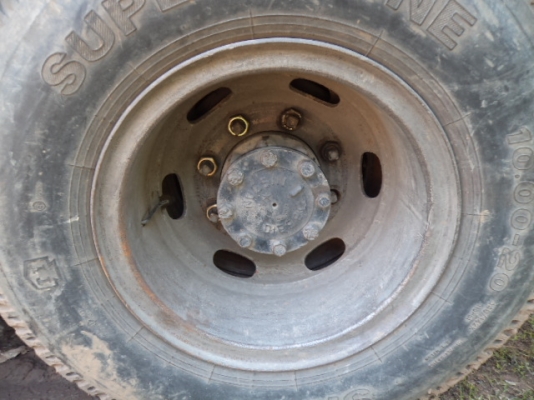 ขายรถอีซูซุร็อก10ล้อ 175แรง เบรกทิฟฟี่ เพาเวอร์ ขายไปสุรินทร์แล้วคับ