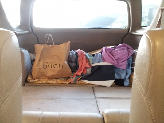 ขายดาวน์  TOYOTA  HARRIERราคา50000 บาท