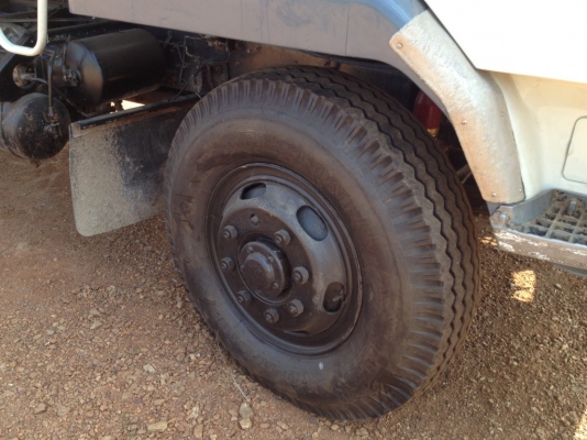 MITSUBICHI FN527S  220 Turbo TF xxxx ดั้มพ์ รถเดิมใช้น้อย เก็บสีใหม่เรียบร้อย ยางดี เครื่องเกียร์เงียบสนท พร้อมใช้งาน ลพบุรี / 0864085619