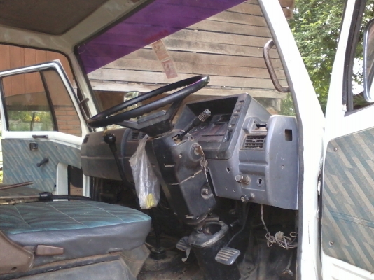 ขาย Hino FC 144 สนใจติดต่อ อภิรักษ์ 089-4332135