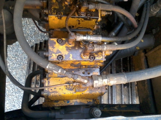 โคมัสสุ PC 120-3 สนใจโทร 081-6028944  คุณ สิงคาร