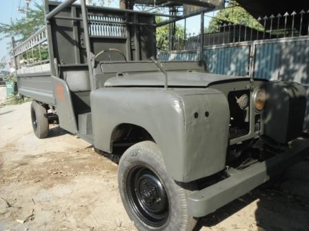 รถอีแต๋น อาร์มี่