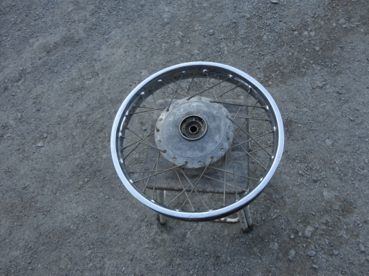 ขายดุมล้อ SUZUKI K-125  สนใจโทร.081-005-8785