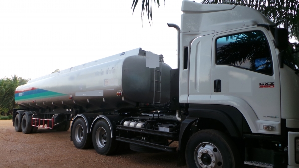 ISUZU GXZ270 พร้อมแทงค์น้ำยางสองแทงค์ค่ะ คุณชอบ จังหวัดยะลา มัดจำเรียบร้อยแล้วค่ะ ISUZU GXZ270 พร้อมแทงค์น้ำยางสองแทงค์ค่ะ คุณชอบ จังหวัดยะลา มัดจำเรียบร้อยแล้วค่ะ