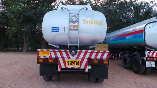 ISUZU GXZ270 พร้อมแทงค์น้ำยางสองแทงค์ค่ะ คุณชอบ จังหวัดยะลา มัดจำเรียบร้อยแล้วค่ะ ISUZU GXZ270 พร้อมแทงค์น้ำยางสองแทงค์ค่ะ คุณชอบ จังหวัดยะลา มัดจำเรียบร้อยแล้วค่ะ