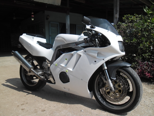 ฝากขาย ซูซูกิ R7 400